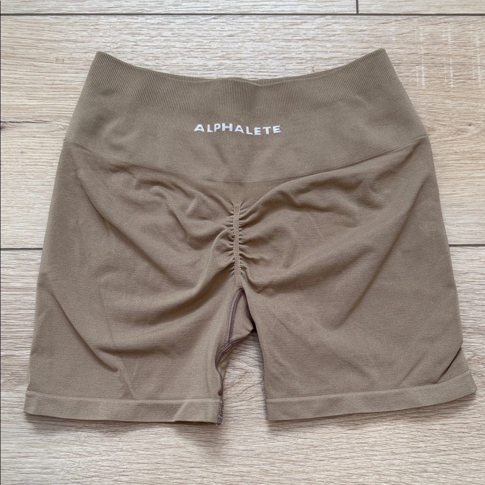 Alphalete Amplify Shorts 4 inch inseam